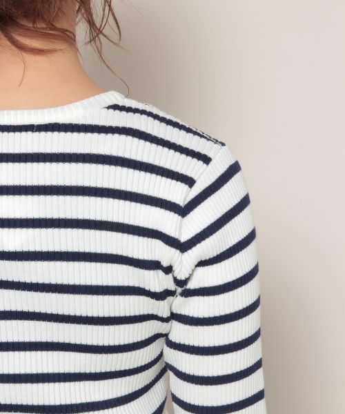 PAGEBOY(ページボーイ)の「袖フレアリブプルオーバー(Tシャツ/カットソー・レディース・ライトグレー/オフホワイト/ブラック系その他/ブラック・FREE)」の11枚目の写真