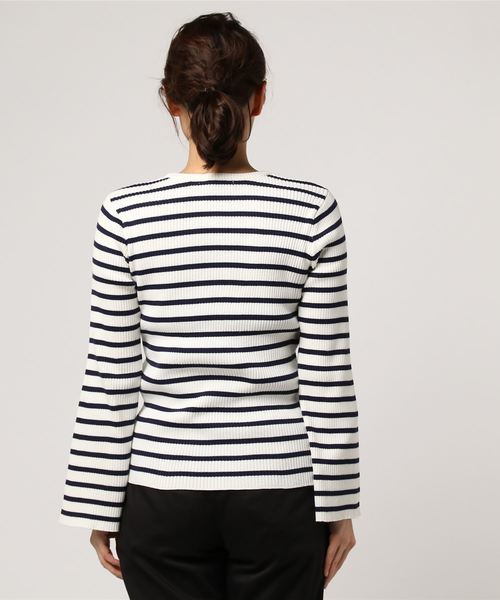 PAGEBOY(ページボーイ)の「袖フレアリブプルオーバー(Tシャツ/カットソー・レディース・ライトグレー/オフホワイト/ブラック系その他/ブラック・FREE)」の6枚目の写真