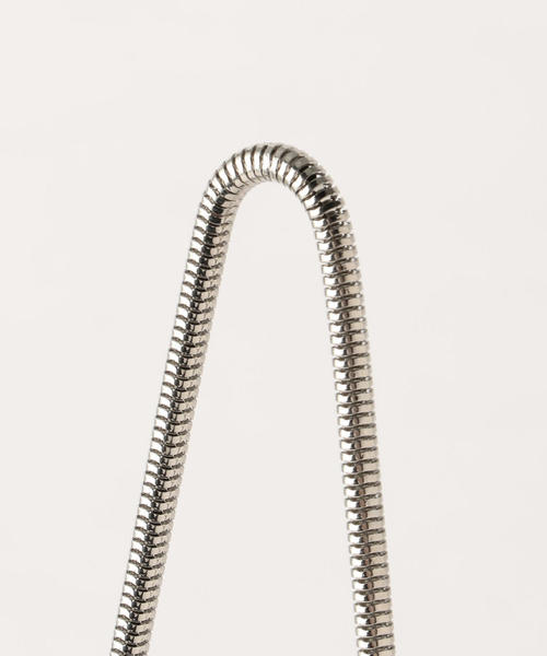 BEAUTY&YOUTH UNITED ARROWS（ビューティーアンドユースユナイテッドアローズ）の「BY サテン ダブルジップ ミニサコッシュ（ショルダーバッグ・レディース・ブラック/シルバー/オレンジ系その他・FREE）」の11枚目の写真