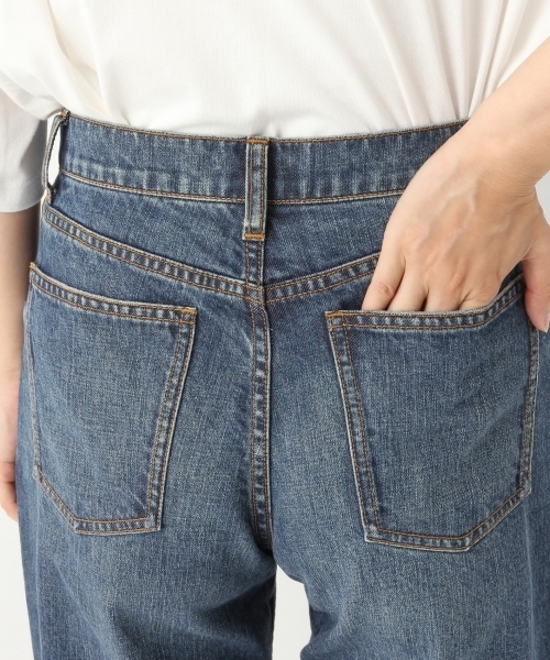 A part by（アパートバイ）の「デニムストレートパンツ 798747（デニムパンツ・レディース・インディゴブルー/アイボリー・MEDIUM/LARGE）」の8枚目の写真