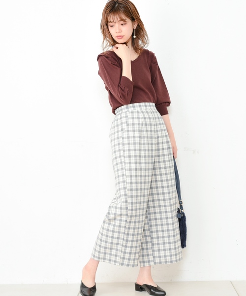 natural couture(ナチュラルクチュール)の「パワショル前後2WAYニット(ニット/セーター・レディース・オフホワイト/ブラック/ブラウン/キャメル・FREE)」の11枚目の写真