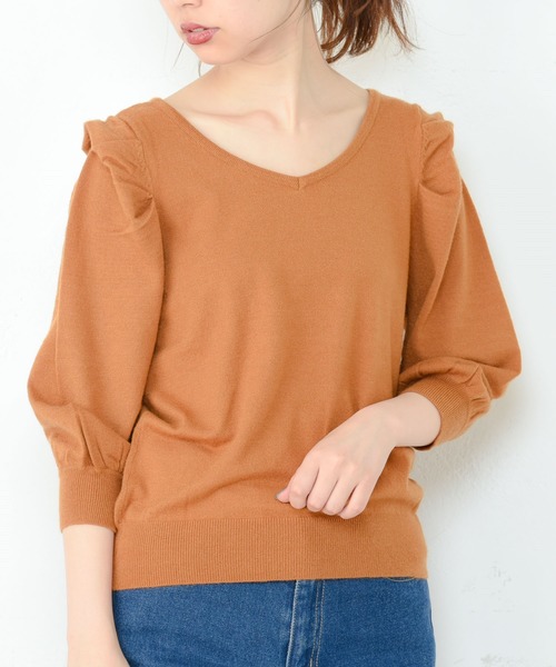 natural couture(ナチュラルクチュール)の「パワショル前後2WAYニット(ニット/セーター・レディース・オフホワイト/ブラック/ブラウン/キャメル・FREE)」の17枚目の写真