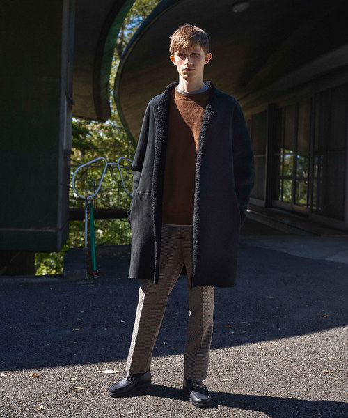 UNKNOWN.(アンノウン)の「【別注】<UnKnown(アンノウン)> リバーシブル ムートン(ムートンコート・メンズ・ブラウン/ブラック・SMALL/LARGE/MEDIUM)」の2枚目の写真