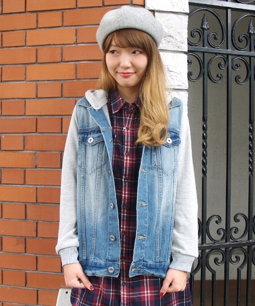 Another Edition（アナザーエディション）の「AE DNM×SWEAT G-JK（デニムジャケット・レディース・ライトブルー/コバルトブルー・フリー）」の3枚目の写真