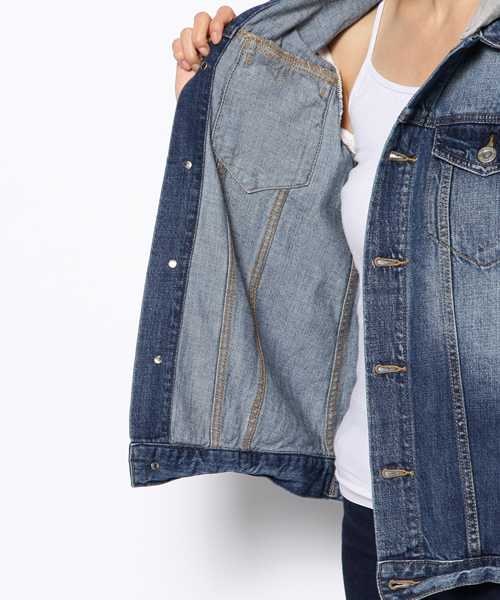 Another Edition（アナザーエディション）の「AE DNM×SWEAT G-JK（デニムジャケット・レディース・ライトブルー/コバルトブルー・フリー）」の13枚目の写真