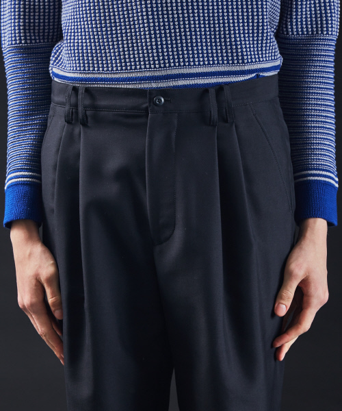 5351 POUR LES HOMMES（ゴーサンゴーイチプールオム）の「タスランダブルクロス2タッククロップパンツ（その他パンツ・メンズ・ブラック/カーキ・44/46/48/50）」の6枚目の写真