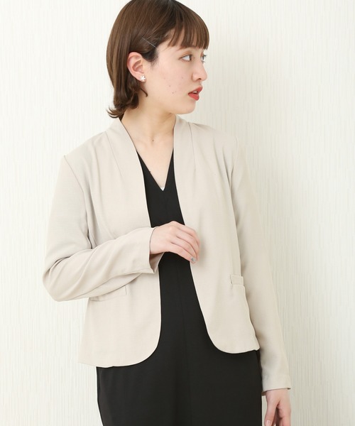 MARLENE JOBERT(マルレーヌ ジョベル)の「ノーカラージャケット(ノーカラージャケット・レディース・ブラック/ベージュ・LL/M/L)」の1枚目の写真