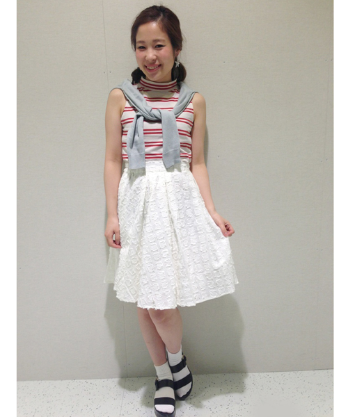 Chico(チコ)の「タックフレアSKT(スカート・レディース・ホワイト/ブルー/ネイビー・FREE)」の16枚目の写真