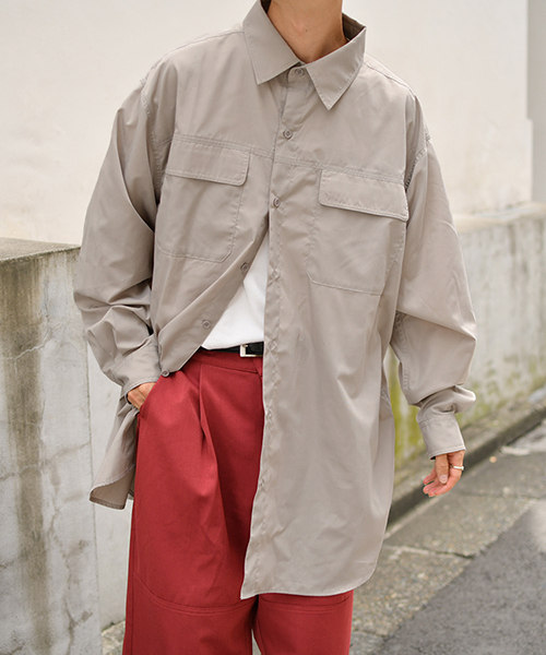 kutir(クティール)の「Wポケットロングシャツ(シャツ/ブラウス・メンズ・ダークブラウン/ライトグレー/ベージュ・MEDIUM/LARGE)」の7枚目の写真