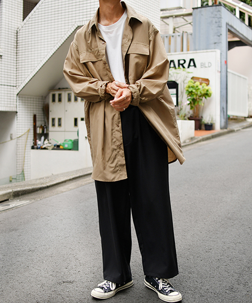 kutir(クティール)の「Wポケットロングシャツ(シャツ/ブラウス・メンズ・ダークブラウン/ライトグレー/ベージュ・MEDIUM/LARGE)」の11枚目の写真