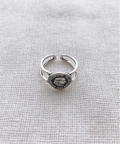 PairPair（ペアペア）の「アンティーク風リング(AR)（リング・レディース・シルバー/杢グレー・FREE）」の10枚目の写真