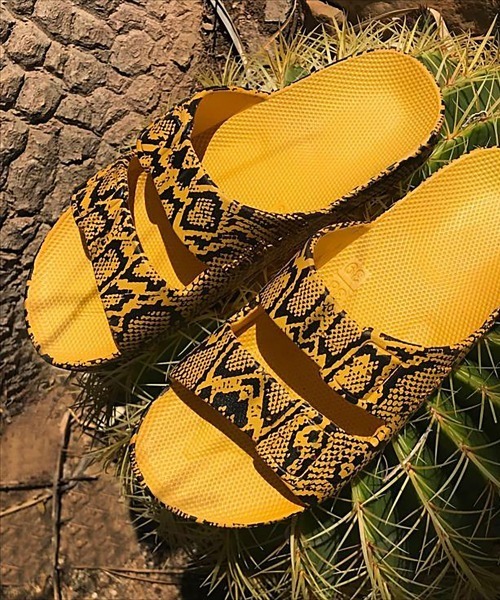 FREEDOM MOSES（フリーダム モーゼ）の「「FREEDOM MOSES / フリーダムモーゼ」サンダル コアシリーズ レディース（サンダル・レディース・ベージュ×ブラック/ブラック×シルバー/イエロー/グレー系カモフラージュ/ホワイト×ブラック/ピンク/グリーン系カモフラージュ/ブラック×ホワイト/ブラック/ブラウン/イエロー×ブラック/カーキ/ホワイト/イエロー系その他・XL/S/L/XXL/XS/M）」の11枚目の写真