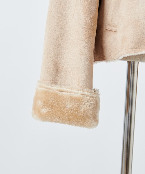 one after another NICE CLAUP(ワンアフターアナザーナイスクラップ)の「ムートンライダース(ライダースジャケット・レディース・アイボリー/ベージュ/ピンク・FREE)」の18枚目の写真