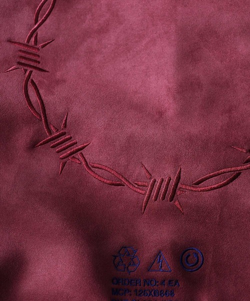 SHAREEF（シャリーフ）の「"BARBED WIRE" MICRO SUEDE SWEAT（スウェット・メンズ・ブラック/バーガンディー/グレー・2/1/3）」の22枚目の写真