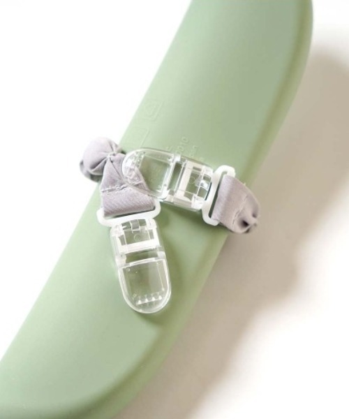 BOBO（ボボ）の「【BOBO(ボボ)】シリコンビブ（マグ/哺乳瓶/お食事グッズ・キッズ・テラコッタ/ライトカーキ・ONE SIZE）」の10枚目の写真