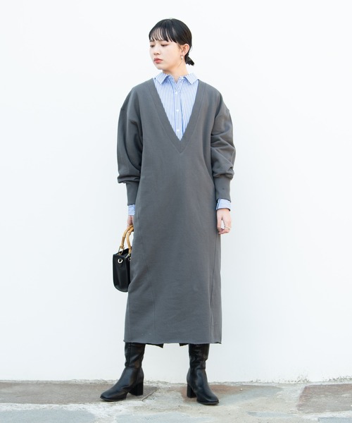 Aunt Marie's（アントマリーズ）の「深Vネックスウェットワンピ / AUNT MARIE'S（ワンピース・レディース・チャコールグレー/ブラック/アイボリー・FREE）」の8枚目の写真