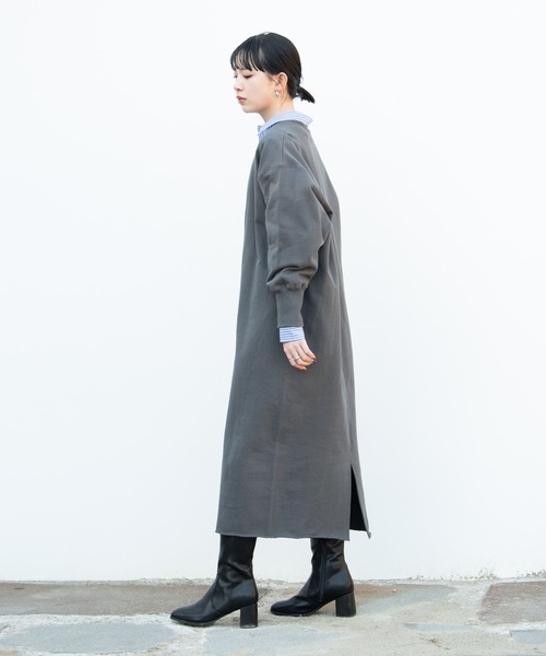 Aunt Marie's（アントマリーズ）の「深Vネックスウェットワンピ / AUNT MARIE'S（ワンピース・レディース・チャコールグレー/ブラック/アイボリー・FREE）」の6枚目の写真