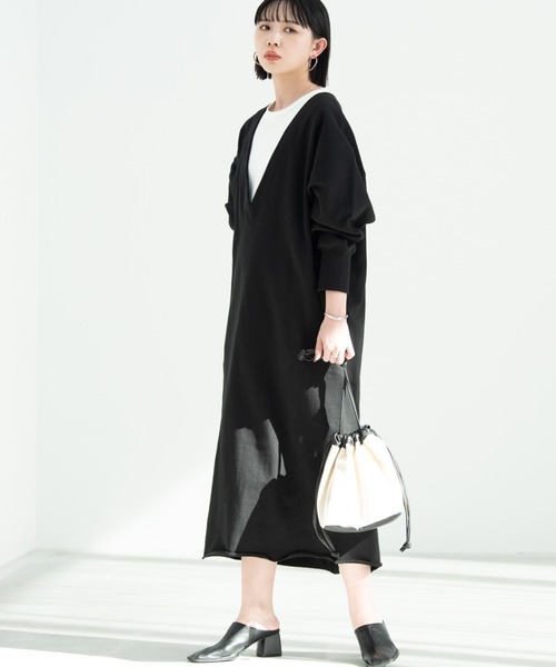 Aunt Marie's（アントマリーズ）の「深Vネックスウェットワンピ / AUNT MARIE'S（ワンピース・レディース・チャコールグレー/ブラック/アイボリー・FREE）」の18枚目の写真