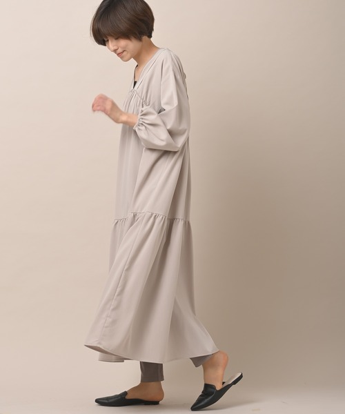 rps（アールピーエス）の「パイピング配色ワンピース（ワンピース・レディース・ネイビー/グリーン/グレイッシュベージュ・M）」の20枚目の写真