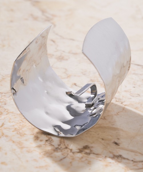 Chico（チコ）の「メタルヘアカフ（その他ヘアアクセサリー・レディース・シルバー/ゴールド・FREE）」の10枚目の写真