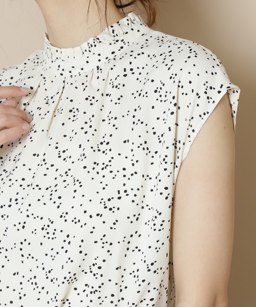 N.（N. Natural Beauty Basic）（エヌエヌナチュラルビューティーベーシック）の「◆前後２ＷＡＹフレンチスリーブブラウス（シャツ/ブラウス・レディース・ホワイト系その他/ブラック系その他/ベージュ/ミント・MEDIUM）」の9枚目の写真