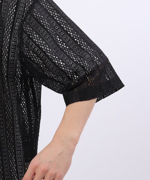 tk.TAKEO KIKUCHI（ティーケータケオキクチ）の「◆バーチカルレース半袖シャツ（ユニセックスアイテム）（シャツ/ブラウス・メンズ・ホワイト系4/ブラック系3・88/66）」の21枚目の写真