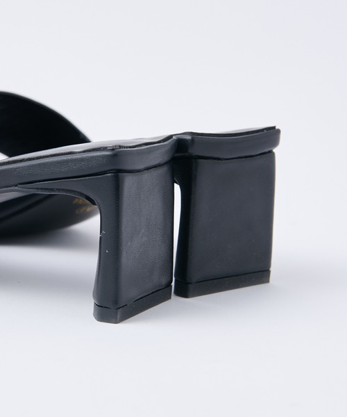 COLONY 2139（コロニートゥーワンスリーナイン）の「細ヒールサンダル（サンダル・レディース・ホワイト/ブラック/ベージュ・22.5cm/23.5cm/24.5cm）」の5枚目の写真