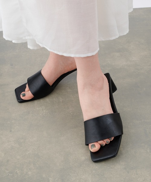 COLONY 2139（コロニートゥーワンスリーナイン）の「細ヒールサンダル（サンダル・レディース・ホワイト/ブラック/ベージュ・22.5cm/23.5cm/24.5cm）」の14枚目の写真