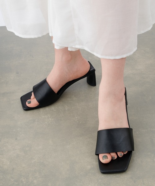 COLONY 2139（コロニートゥーワンスリーナイン）の「細ヒールサンダル（サンダル・レディース・ホワイト/ブラック/ベージュ・22.5cm/23.5cm/24.5cm）」の15枚目の写真