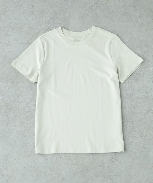 AMERICAN HOLIC（アメリカンホリック）の「★クルーネックカット半袖プルオーバー　＊●（Tシャツ/カットソー・レディース・グリーン/ライトピンク/オフホワイト/ネイビー/ブラック/モカ/アイボリー/ライトイエロー/ラベンダー/ミント/オレンジ/ベージュ/ブルー/チャコールグレー/カーキ/キャメル/ダークベージュ/ライトグレー・M/L/S）」の6枚目の写真