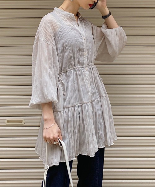 PAGEBOY（ページボーイ）の「ティアードチュニックシャツ（シャツ/ブラウス・レディース・オフホワイト/ブラック/グレイッシュベージュ/オリーブ・FREE）」の4枚目の写真