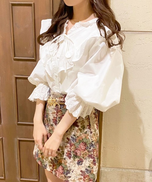 apres jour（アプレジュール）の「コットンレースフリルブラウス【ZOZOTOWN限定アイテム】（シャツ/ブラウス・レディース・アイボリー/ブラック/オフホワイト・フリー/X-LARGE）」の21枚目の写真