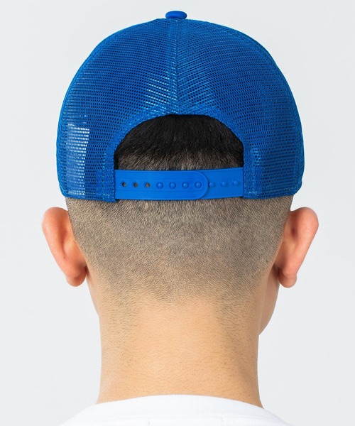 XLARGE（エクストララージ）の「NEW ERA VINTAGE RACING CAR TEAM MESH SNAPBACK CAP（キャップ・メンズ・ブラック/ブルー・ONE SIZE）」の11枚目の写真