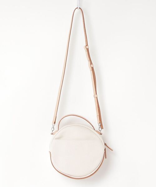 B'2nd（ビーセカンド）の「_Fot（フォート）canvas bag circle-shoulder / サークルショルダー（ショルダーバッグ・レディース・アイボリー・FREE）」の2枚目の写真