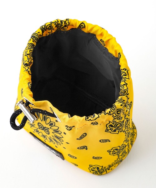 X-girl（エックスガール）の「BANDANA PATTERN POUCH（ポーチ・レディース・ブラック/パープル/イエロー・ONE SIZE）」の17枚目の写真