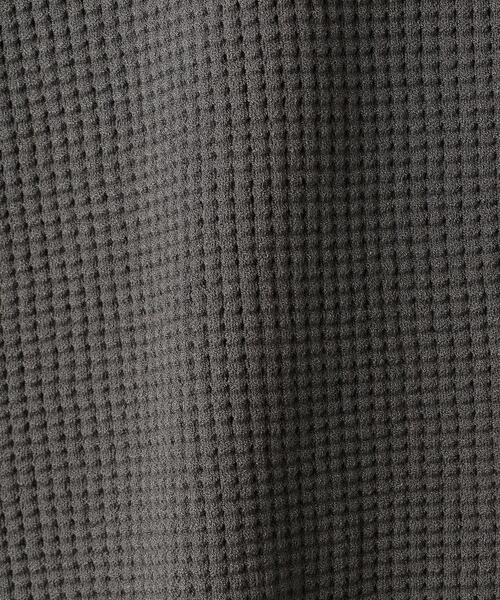 BEAUTY&YOUTH UNITED ARROWS（ビューティーアンドユースユナイテッドアローズ）の「BY ウォッシュ サーマル ニットTシャツ（ニット/セーター・メンズ・オリーブ/ブラック/ベージュ・LARGE/MEDIUM/SMALL/X-LARGE）」の18枚目の写真