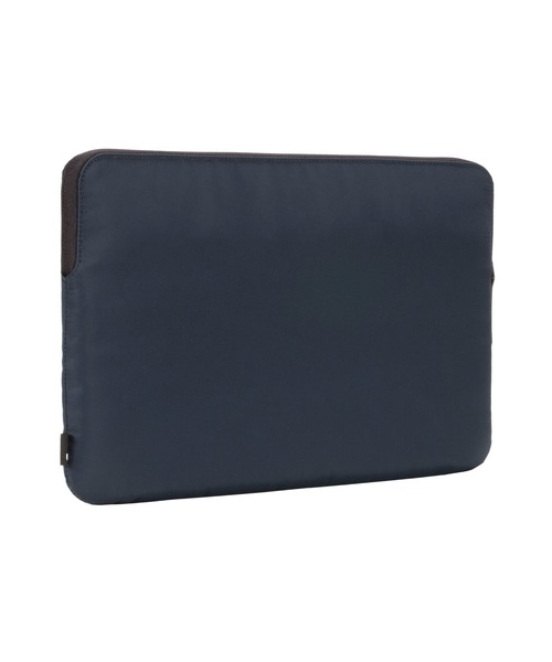 incase（インケース）の「INMB100335-NVY Incase Compact Sleeve in Flight Nylon for 13-inch MacBook Pro Retina / Pro - Navy（ビジネスバッグ・メンズ・ネイビー・ONE SIZE）」の13枚目の写真