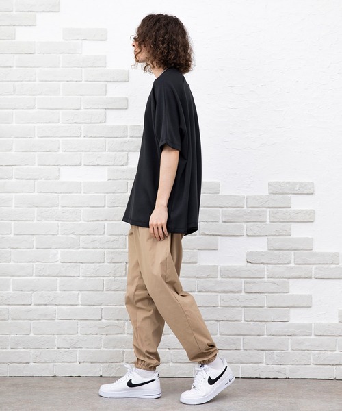 NIDO(ニド)の「とろみドルマンTシャツ(Tシャツ/カットソー・メンズ・ホワイト/ブラック・MEDIUM/LARGE)」の5枚目の写真