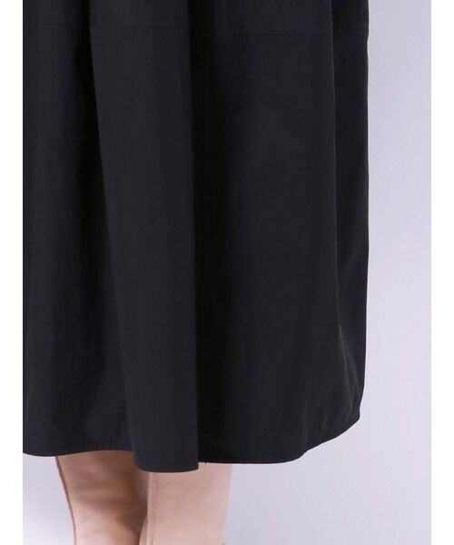 ELENDEEK（エレンディーク）の「スモッキングコクーンワンピース（ワンピース・レディース・ブラック/オリーブ/パープル・01/02）」の18枚目の写真