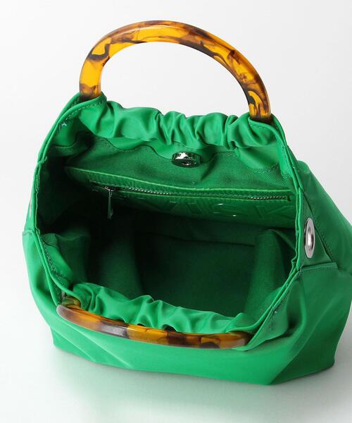 HVISK（ヴィスク）の「＜HVISK＞クリアハンドルナイロンショルダーバッグ -2WAY-（ショルダーバッグ・レディース・ケリー・FREE）」の4枚目の写真