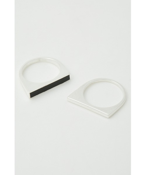 THROW by SLY（スローバイスライ）の「THROW SLOPING TWIN RING ツインリング（リング・レディース・シルバー/ゴールド・FREE）」の5枚目の写真