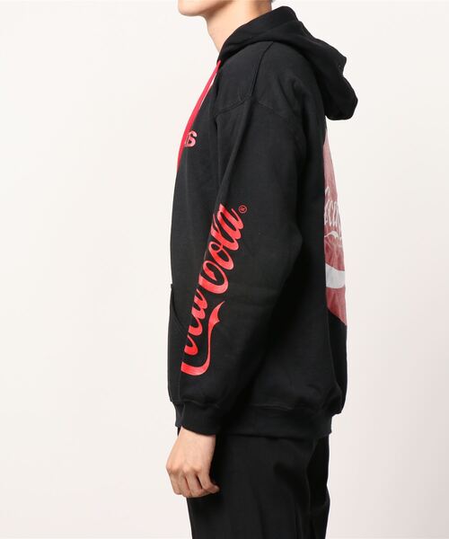 24karats（トゥウェンティーフォーカラッツ）の「Coca-Cola Hoodie（パーカー・メンズ・ブラック/グレー・MEDIUM/LARGE/SMALL）」の11枚目の写真