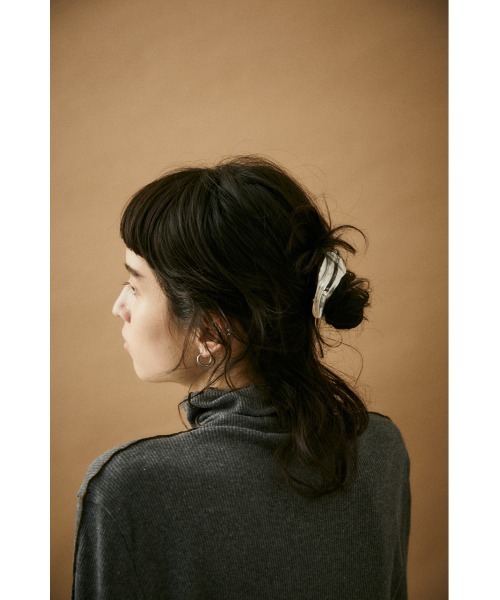 BLACK BY MOUSSY（ブラックバイマウジー）の「【WEB限定】leaf valletta（リーフバレッタ）（バレッタ/ヘアクリップ・レディース・シルバー・FREE）」の8枚目の写真
