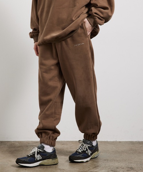 JUNRED（ジュンレッド）の「2ポイントルーズスウェットパンツ（その他パンツ・メンズ・スミクロ/ブラウン/グレー・S/M/L）」の4枚目の写真