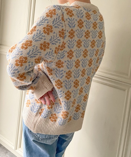 JUNOAH（ジュノア）の「花柄ニットカーディガン（カーディガン/ボレロ