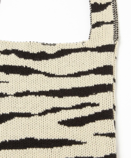 GLOBAL WORK(グローバルワーク)の「アソート柄ニットバッグ/228989(トートバッグ・レディース・ホワイト系その他/ホワイト系その他2/ベージュ系その他・ONE SIZE)」の16枚目の写真