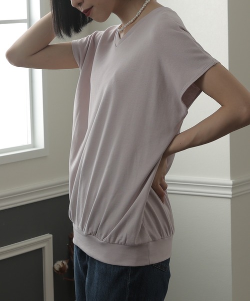 ElegChic(エレグシック)の「コットンフレンチVネックTシャツ(Tシャツ/カットソー・レディース・ピンクベージュ/オフホワイト/ブラック・LL/M/XXL)」の12枚目の写真