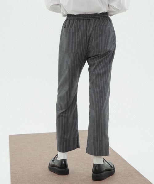 INTERPLAY(インタープレイ)の「【INTERPLAY】リラックスルーズパンツ(スラックス・メンズ・オレンジ/パープル/グレー/ベージュ・FREE)」の5枚目の写真