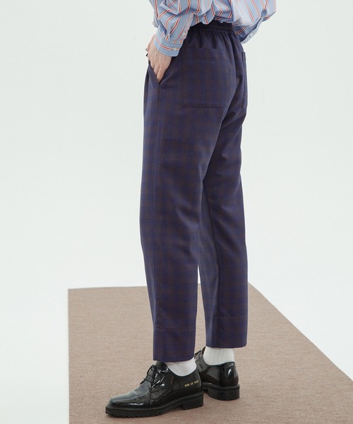 INTERPLAY(インタープレイ)の「【INTERPLAY】リラックスルーズパンツ(スラックス・メンズ・オレンジ/パープル/グレー/ベージュ・FREE)」の12枚目の写真