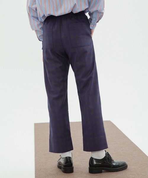 INTERPLAY(インタープレイ)の「【INTERPLAY】リラックスルーズパンツ(スラックス・メンズ・オレンジ/パープル/グレー/ベージュ・FREE)」の7枚目の写真